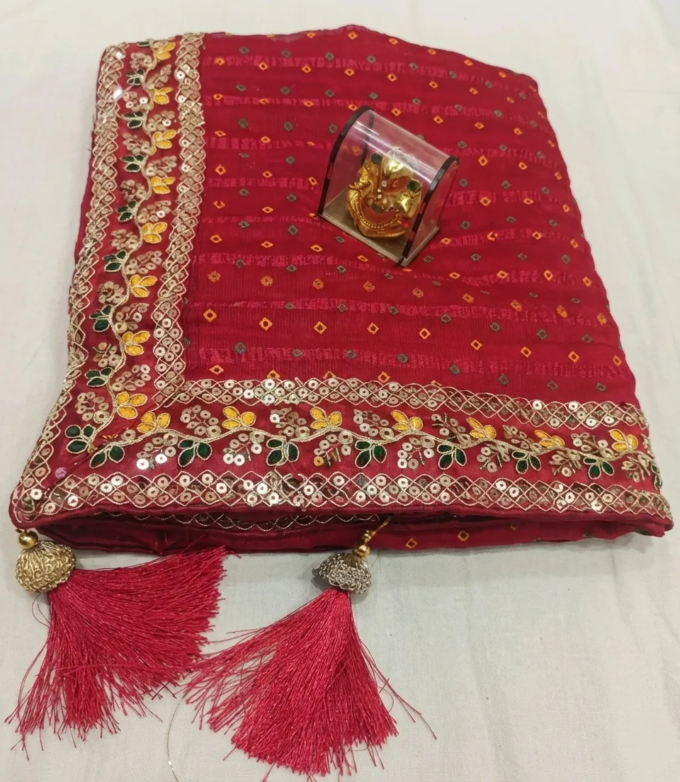 Fancy Designer Georgette Pretty Saree with New Fancy Border & Blouse Piece